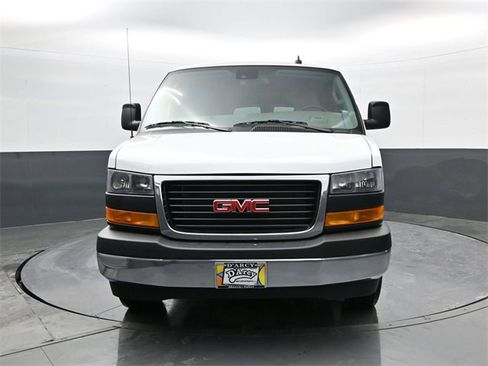 New 2025 GMC Savana 3500 LT w/ LT Preferred Equipment Group image 2