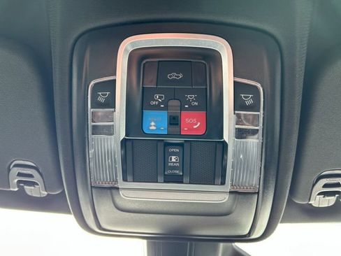 New 2026 RAM 1500 Laramie AWD/4WD image 45