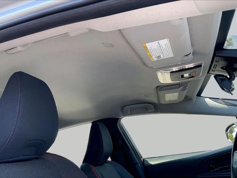 Used 2026 Toyota Prius Plug-In Hybrid FWD image 13