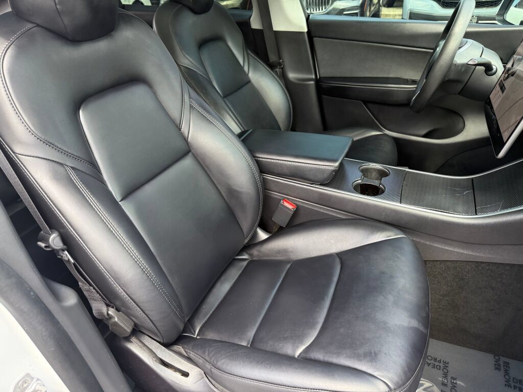 Used 2020 Tesla Model Y Long Range AWD/4WD image 25