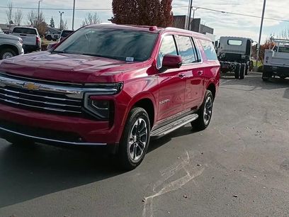 New 2026 Chevrolet Suburban LT