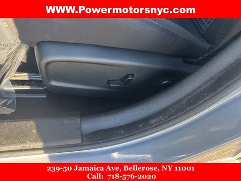 Used 2023 Dodge Charger GT w/ Blacktop Package image 30