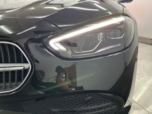 Used 2025 Mercedes-Benz C 300 Sedan image 29