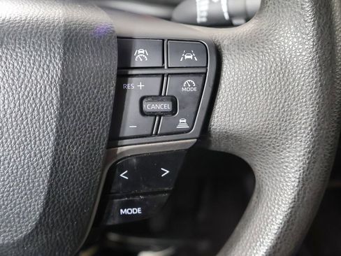 Used 2025 Toyota Camry LE image 38