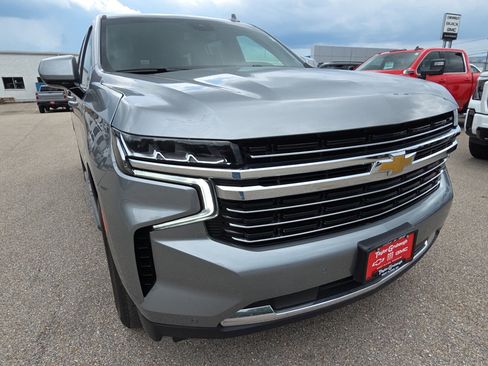 Used 2024 Chevrolet Tahoe LT AWD/4WD image 11