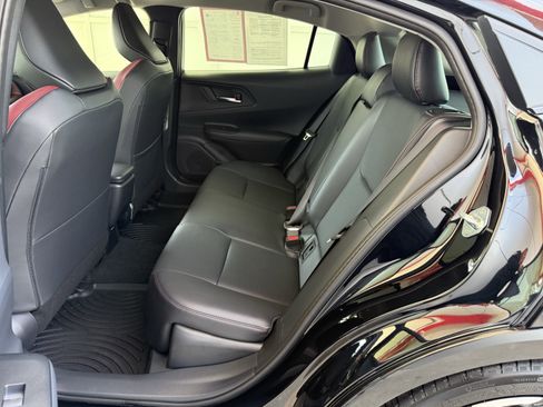 Certified 2025 Toyota Prius Plug-In Hybrid image 22