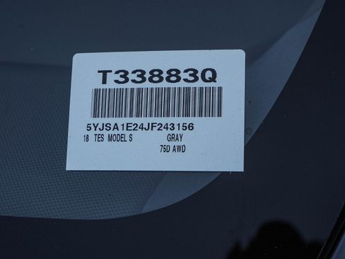 Used 2018 Tesla Model S 75D image 28