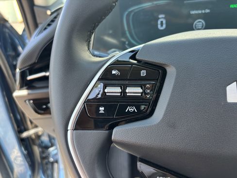 Certified 2025 Kia Niro EX FWD image 25