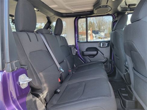 Certified 2023 Jeep Wrangler Unlimited w/ Cold Weather Group image 23