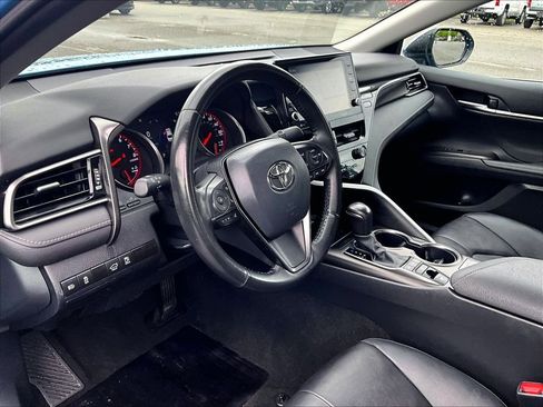 Used 2024 Toyota Camry XSE FWD image 8