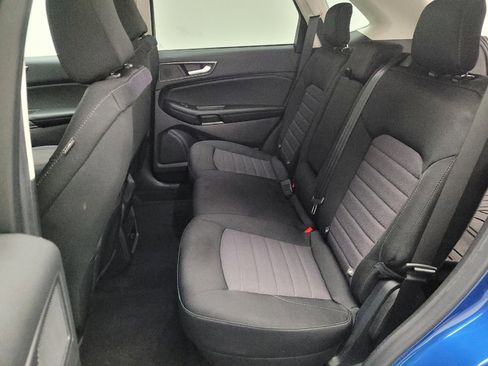 Used 2021 Ford Edge SE w/ Cargo Accessory Package image 18