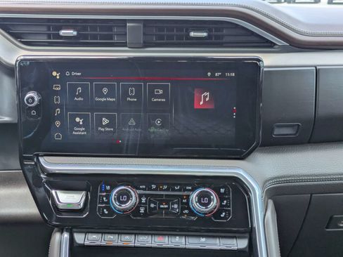Used 2023 GMC Sierra 1500 Denali w/ Technology Package RWD image 5