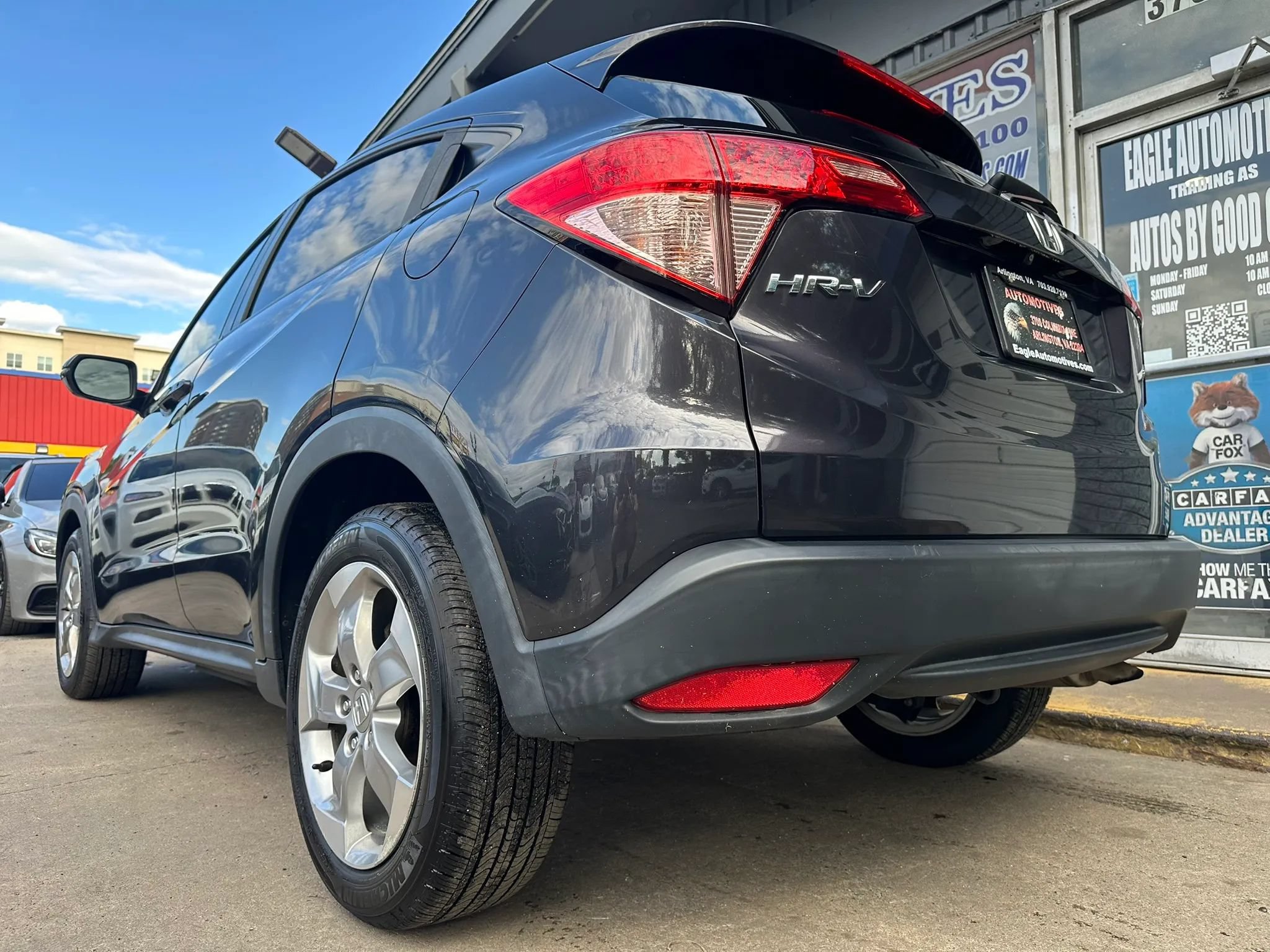 Used 2017 Honda HR-V EX image 5