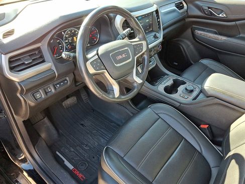 Used 2021 GMC Acadia Denali w/ Denali Ultimate Package image 16