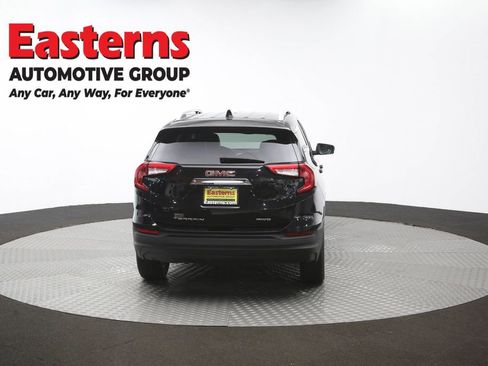 Used 2024 GMC Terrain SLT AWD/4WD image 40