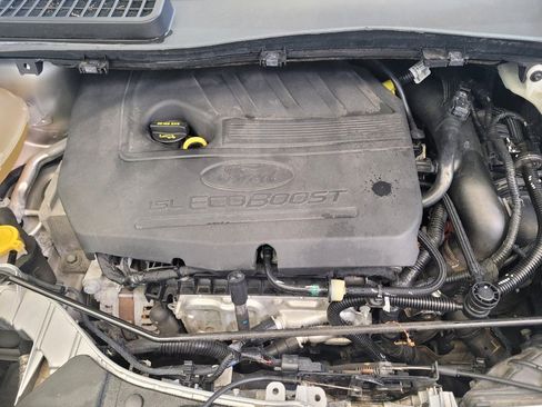 Used 2017 Ford Escape Titanium FWD image 30