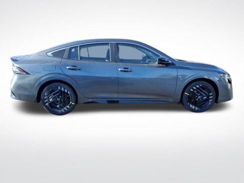 New 2026 Nissan Sentra SR image 8