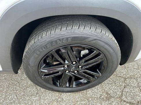 Used 2024 Chevrolet Trax ACTIV w/ Driver Confidence Package image 33