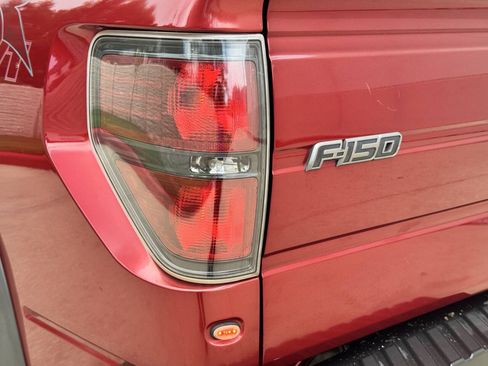 Used 2014 Ford F150 Raptor w/ Equipment Group 801A Luxury AWD/4WD image 53
