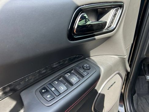 Used 2024 Dodge Durango R/T AWD/4WD image 10