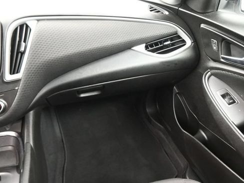Used 2024 Chevrolet Malibu LT FWD image 23