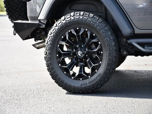 Used 2018 Jeep Wrangler Unlimited Sport S AWD/4WD image 10