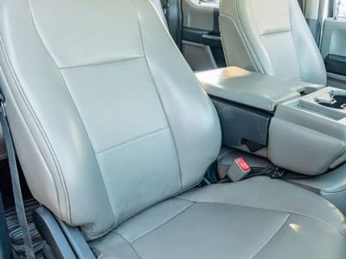 Used 2022 Ford F250 XL w/ Power Equipment Group image 44