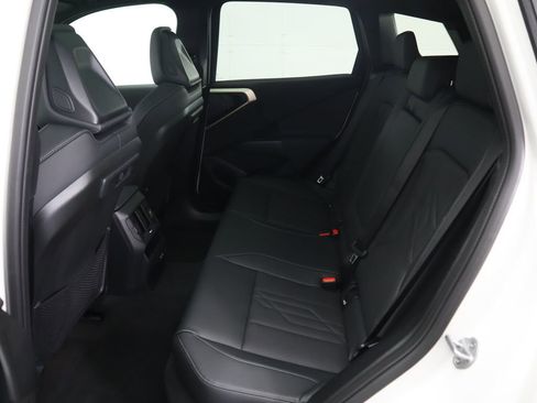 Certified 2025 BMW X3 xDrive30i w/ Convenience Package image 23