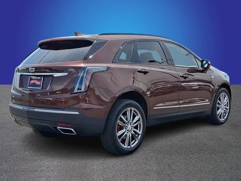 Used 2023 Cadillac XT5 Sportv w/ Technology Package AWD/4WD image 4