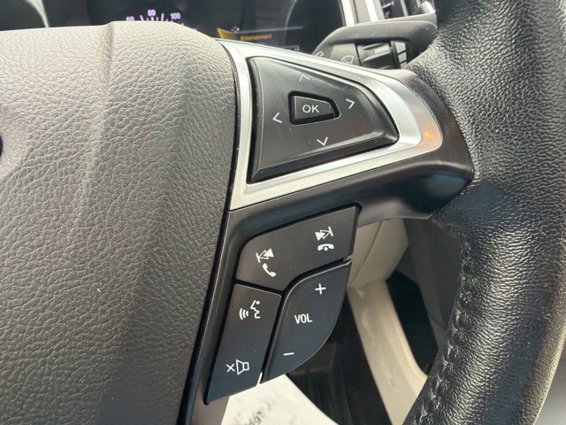 Used 2020 Ford Edge Titanium AWD/4WD image 22