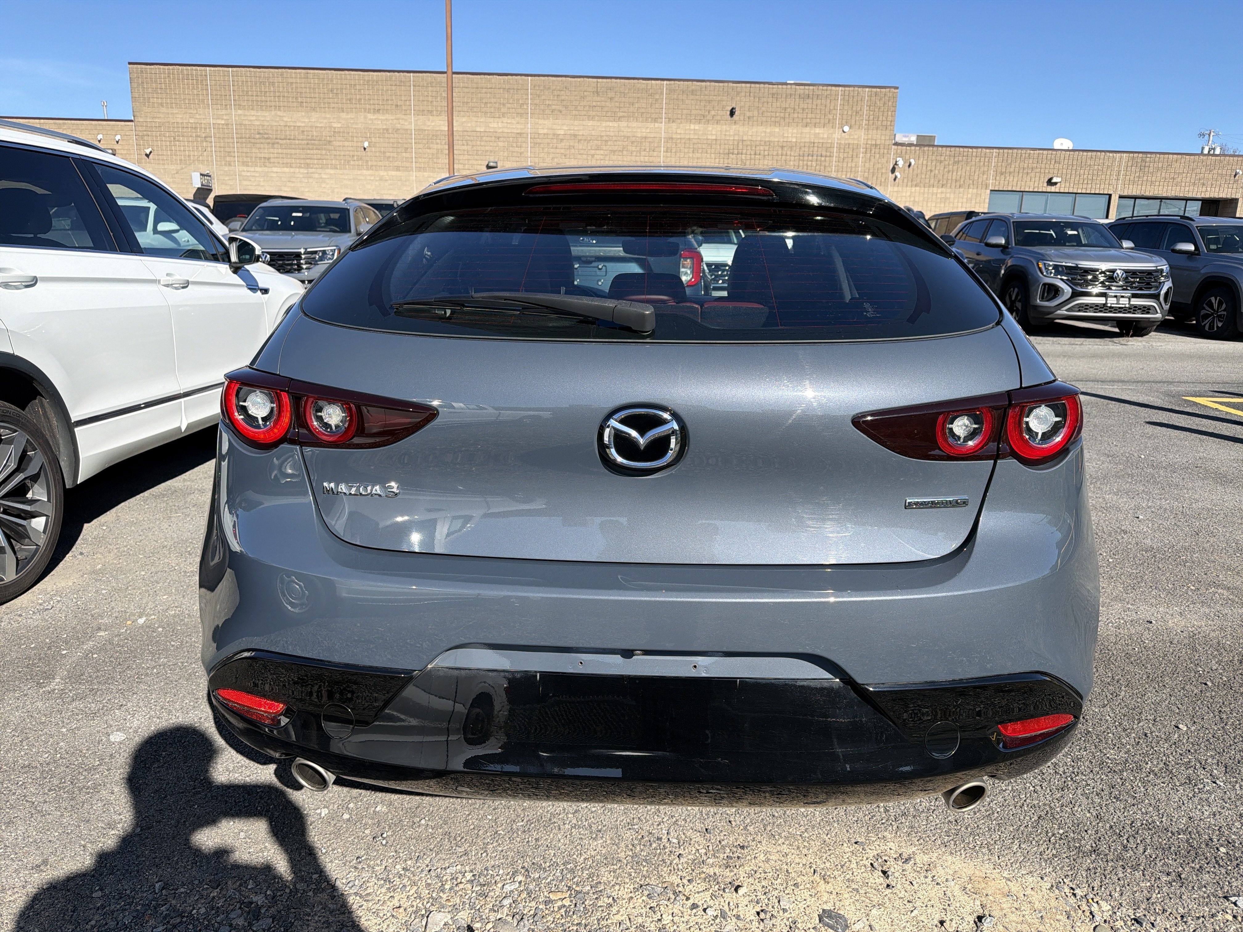 Used 2022 MAZDA MAZDA3 s FWD image 5