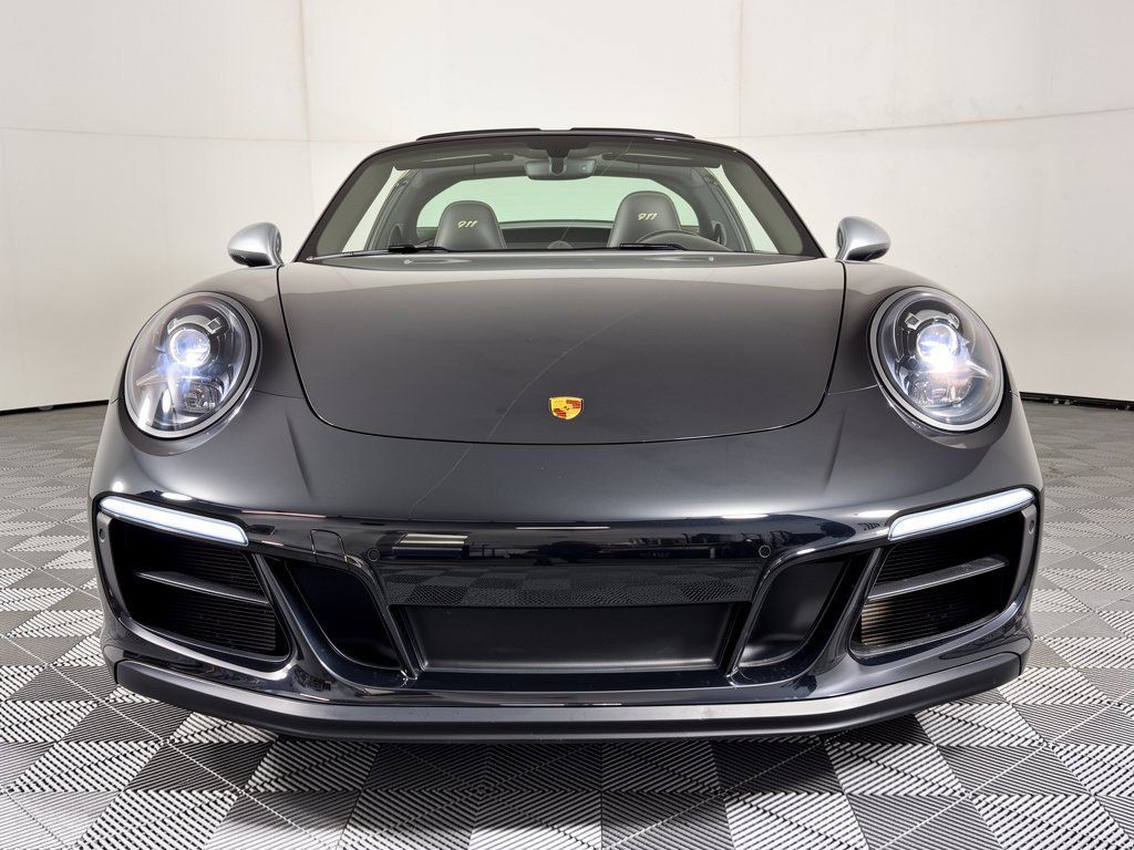 Certified 2019 Porsche 911 Targa 4 GTS AWD/4WD image 6