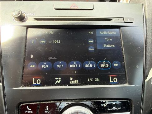 Used 2019 Acura ILX w/ Premium Package FWD image 17