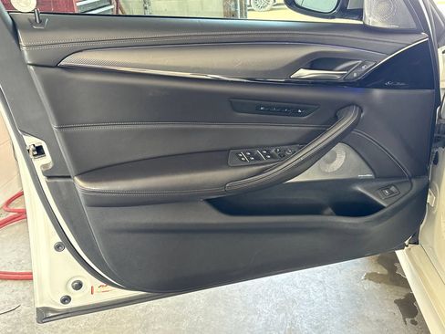 Used 2018 BMW M5 w/ Executive Package AWD/4WD image 13