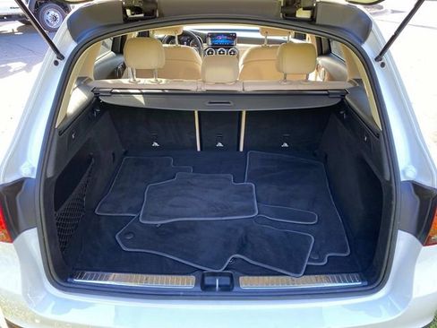 Used 2021 Mercedes-Benz GLC 300 GLC 300 image 28