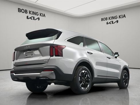 New 2026 Kia Sorento S AWD/4WD image 14
