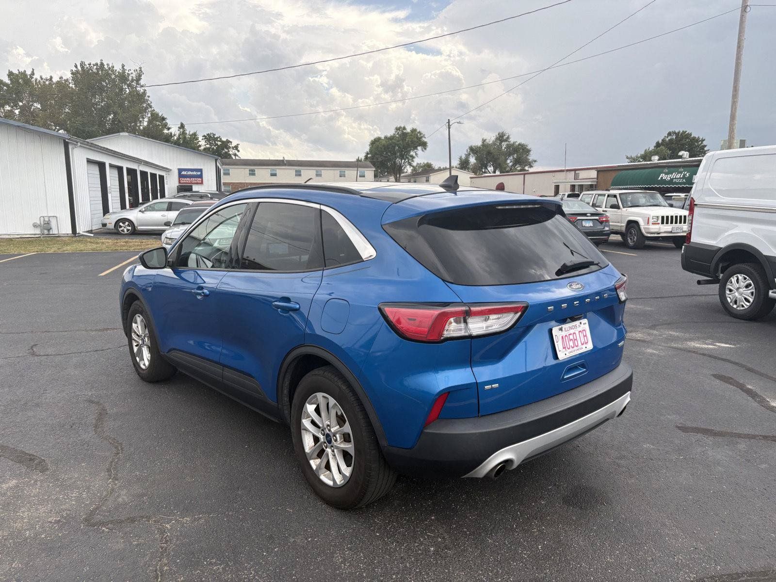Used 2020 Ford Escape SE FWD image 6