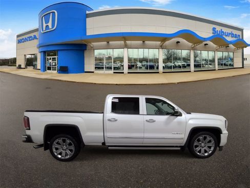 Used 2017 GMC Sierra 1500 Denali image 9