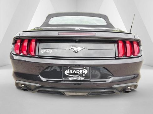 Used 2023 Ford Mustang Premium RWD image 6