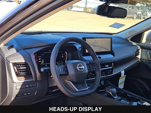 New 2026 Nissan Rogue Platinum image 13