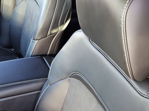 New 2025 Jeep Grand Cherokee Altitude image 24