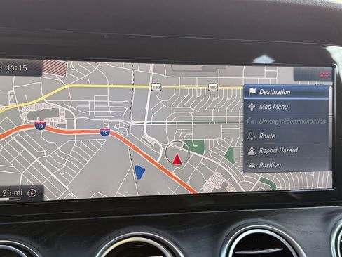 Used 2017 Mercedes-Benz E 300 image 9