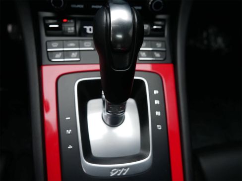 Used 2018 Porsche 911 Carrera 4S image 20