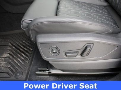 New 2025 Audi SQ5 Premium Plus