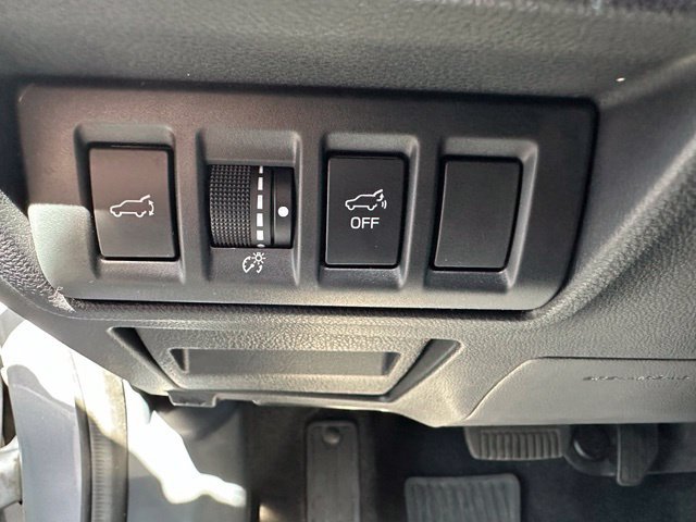 Used 2022 Subaru Outback Premium AWD/4WD image 23
