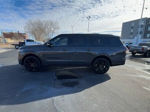Used 2025 Lincoln Navigator L Black Label image 5
