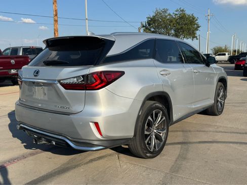 Used 2018 Lexus RX 450hL Premium w/ Premium Package AWD/4WD image 4