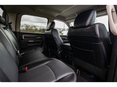 Used 2018 RAM 2500 Laramie w/ Off Road Package image 30