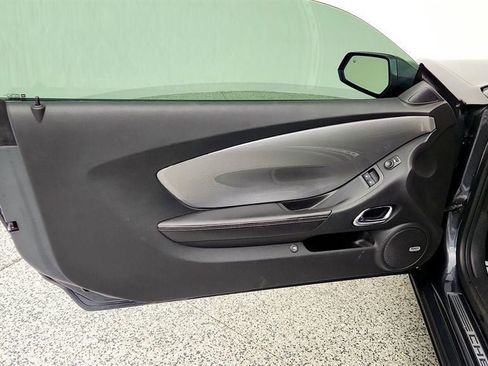 Used 2010 Chevrolet Camaro SS w/ RS Package RWD image 10