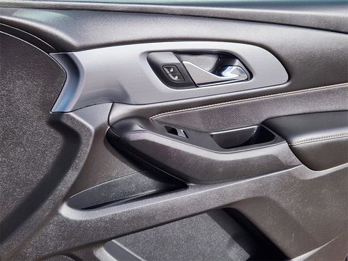 Used 2020 Chevrolet Traverse Premier w/ Redline Edition image 13